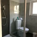 Abat Jour Ξενοδοχείο 2*