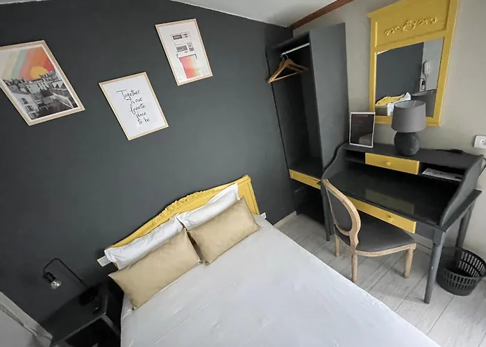 Abat Jour 2* Ναντ