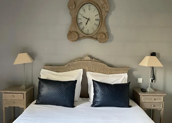 阿巴约尔酒店 2* 南特