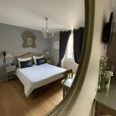Abat Jour Hotel
